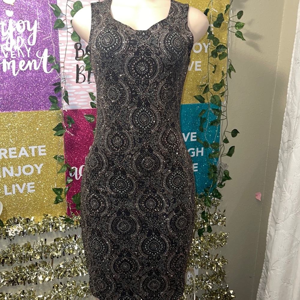 Olivia Mattews Size L Sexy Black Dress Metallic Glitter